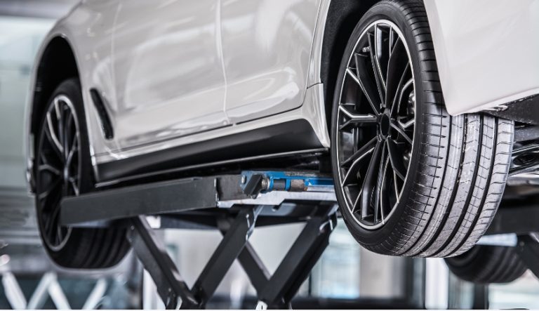 Elevador para lavar carro: modelos para estética automotiva