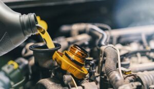 Tipos de Óleo de Motor: qual escolher para cada veículo?