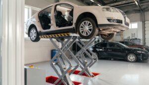Como funciona um elevador automotivo e quais são os principais modelos
