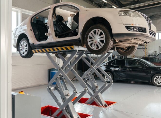 Como funciona um elevador automotivo e quais são os principais modelos