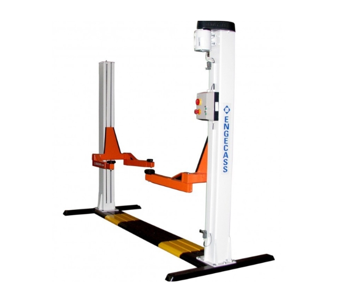 Elevador Engecass 2600 Trifasico Padrao NR12 EC2600