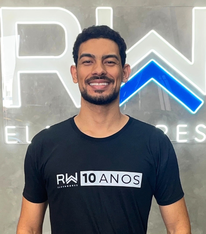 André Fernandes