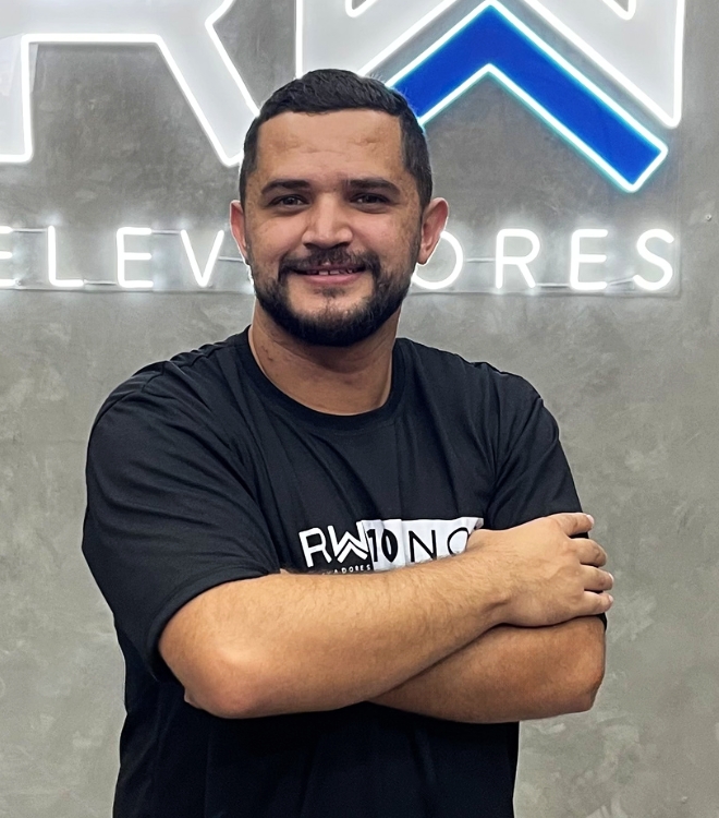 Cleber Oliveira